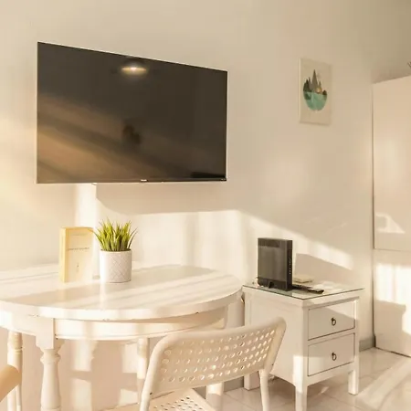 아파트 Wonderful With Terrace - 15m Walk Giralda *
