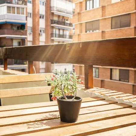 Wonderful With Terrace - 15m Walk Giralda 세비야