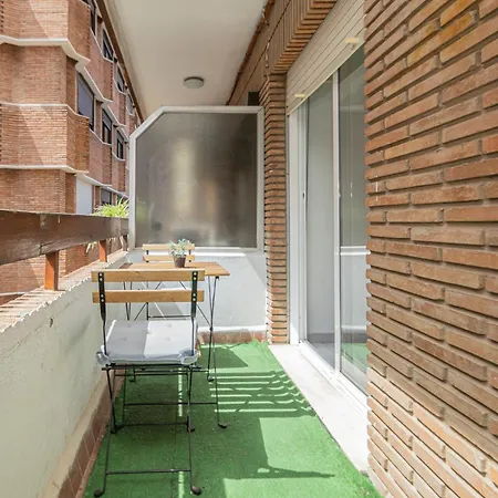 Wonderful With Terrace - 15m Walk Giralda Apartman Sevilla