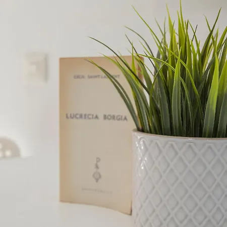 Apartman Wonderful With Terrace - 15m Walk Giralda Sevilla