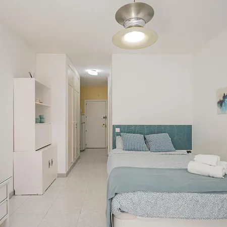 Wonderful With Terrace - 15m Walk Giralda 아파트