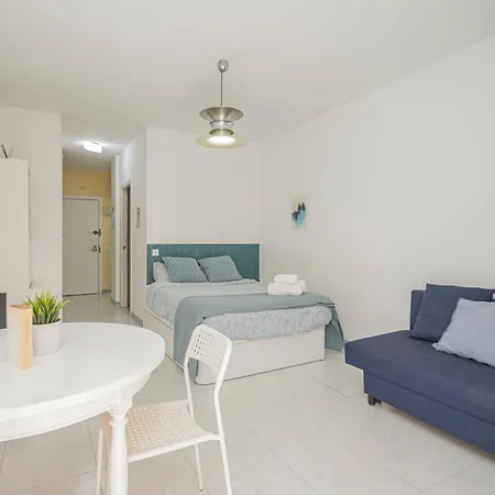 Wonderful With Terrace - 15m Walk Giralda 아파트 *